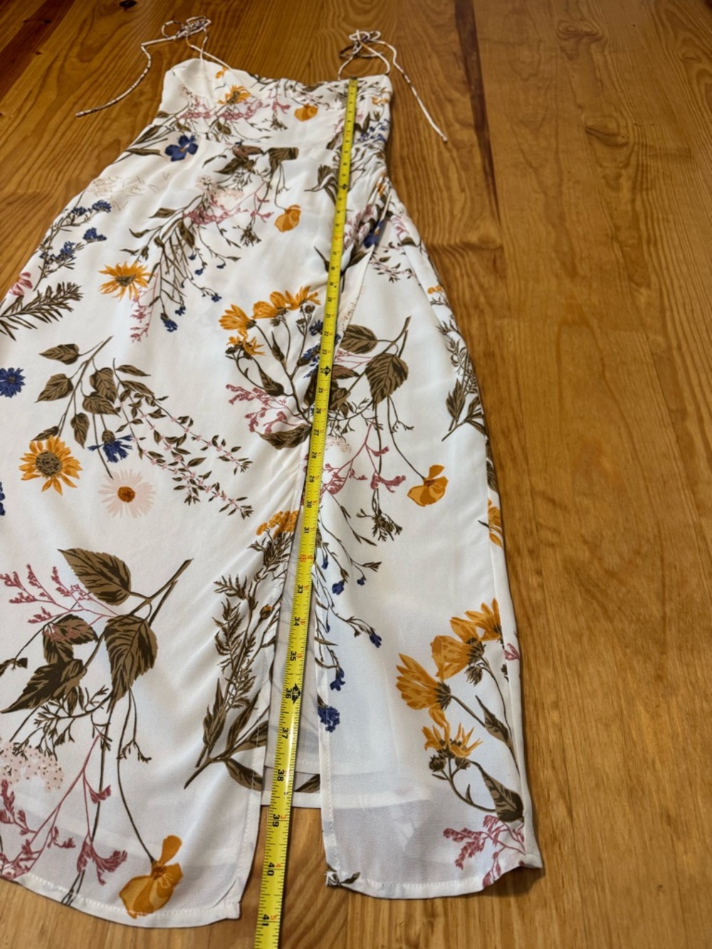 Reformation Kourtney Midi Dress in Frolic Floral Cream Women’s Size 6P - Picture 8 of 16